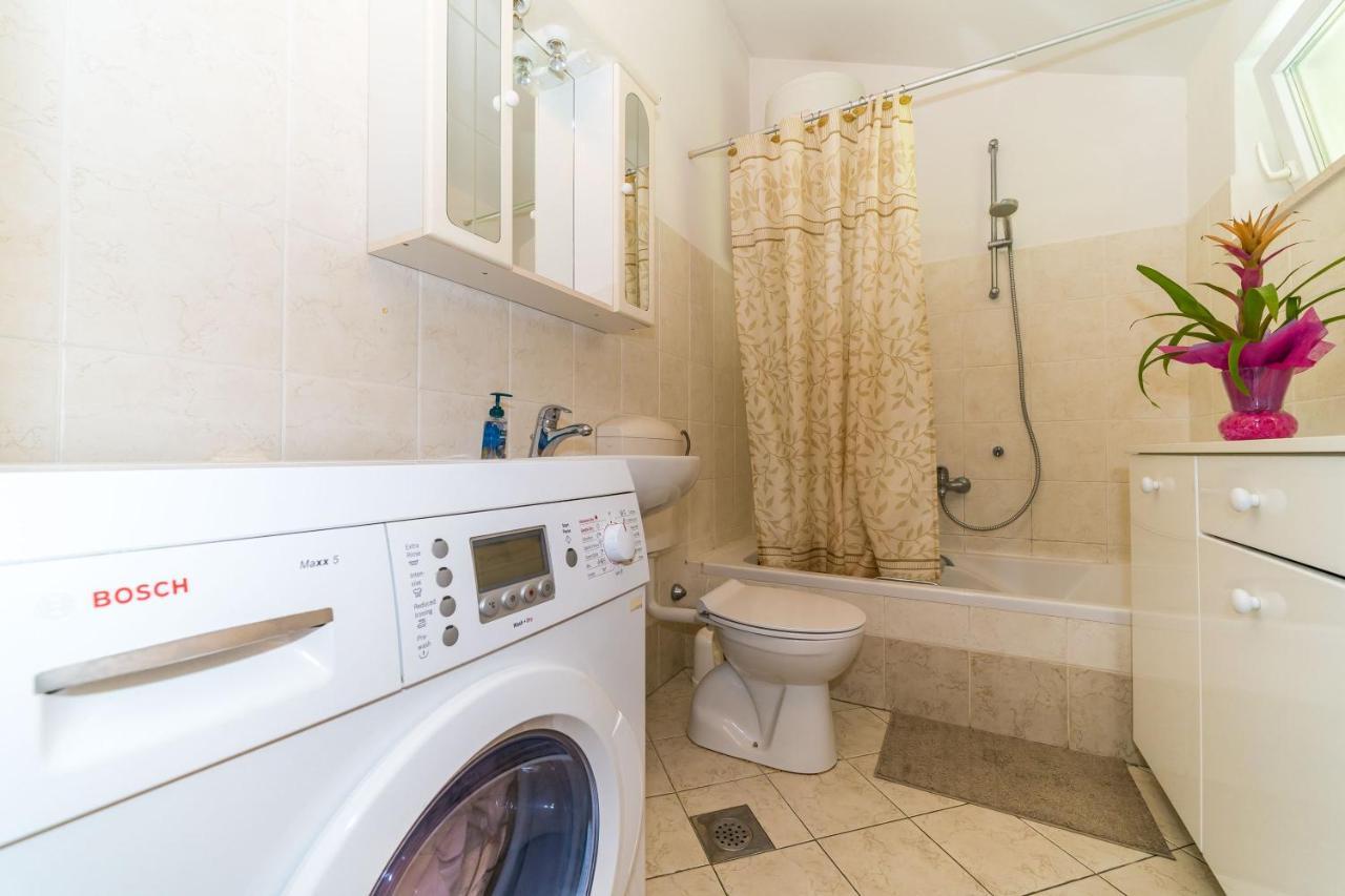 Apartment Mara ดูบรอฟนิก ภายนอก รูปภาพ